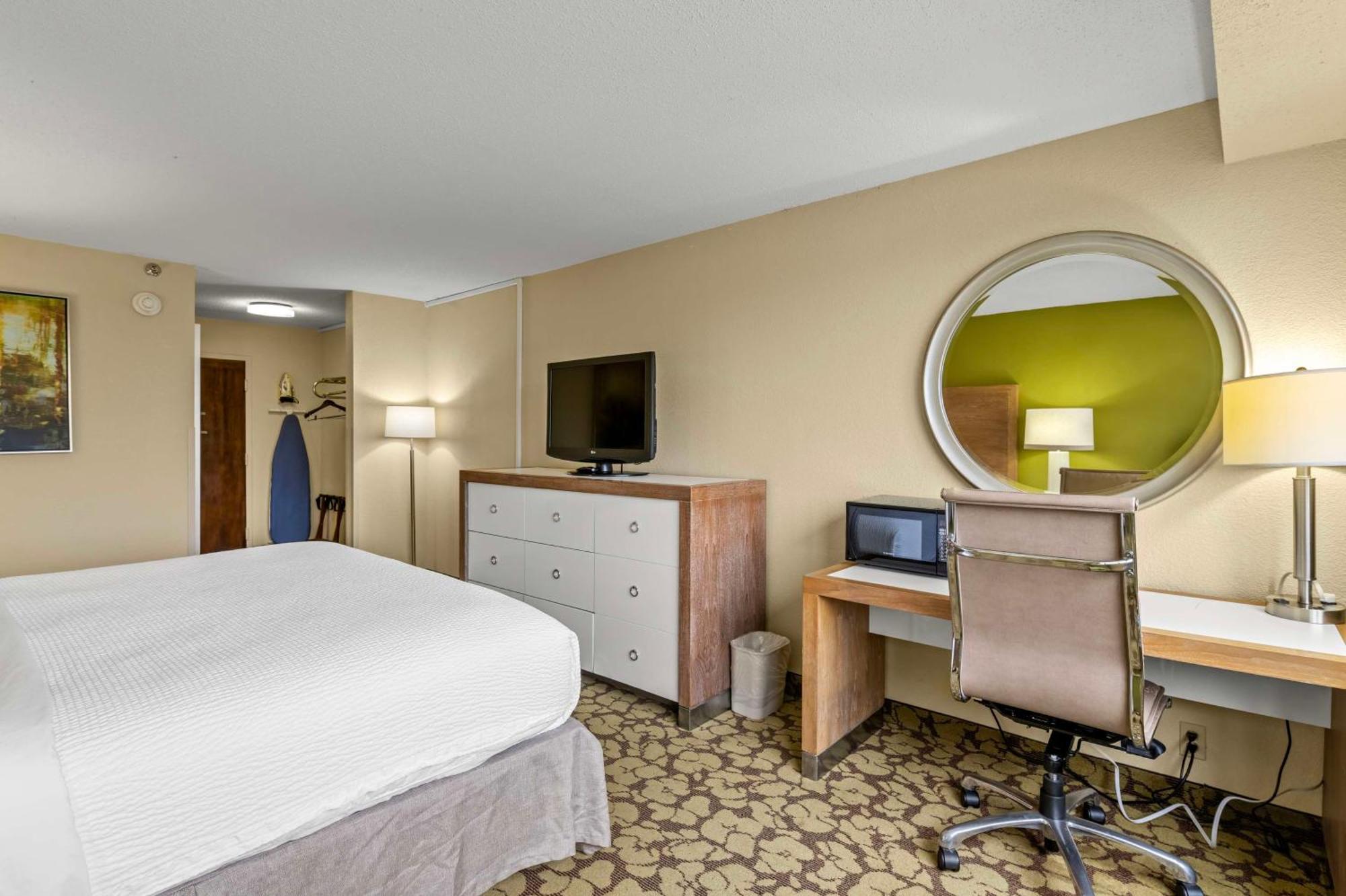 Red Lion Hotel Charlotte Esterno foto